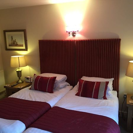 Clayhanger Guest House 莱姆河下游的纽卡尔斯 外观 照片