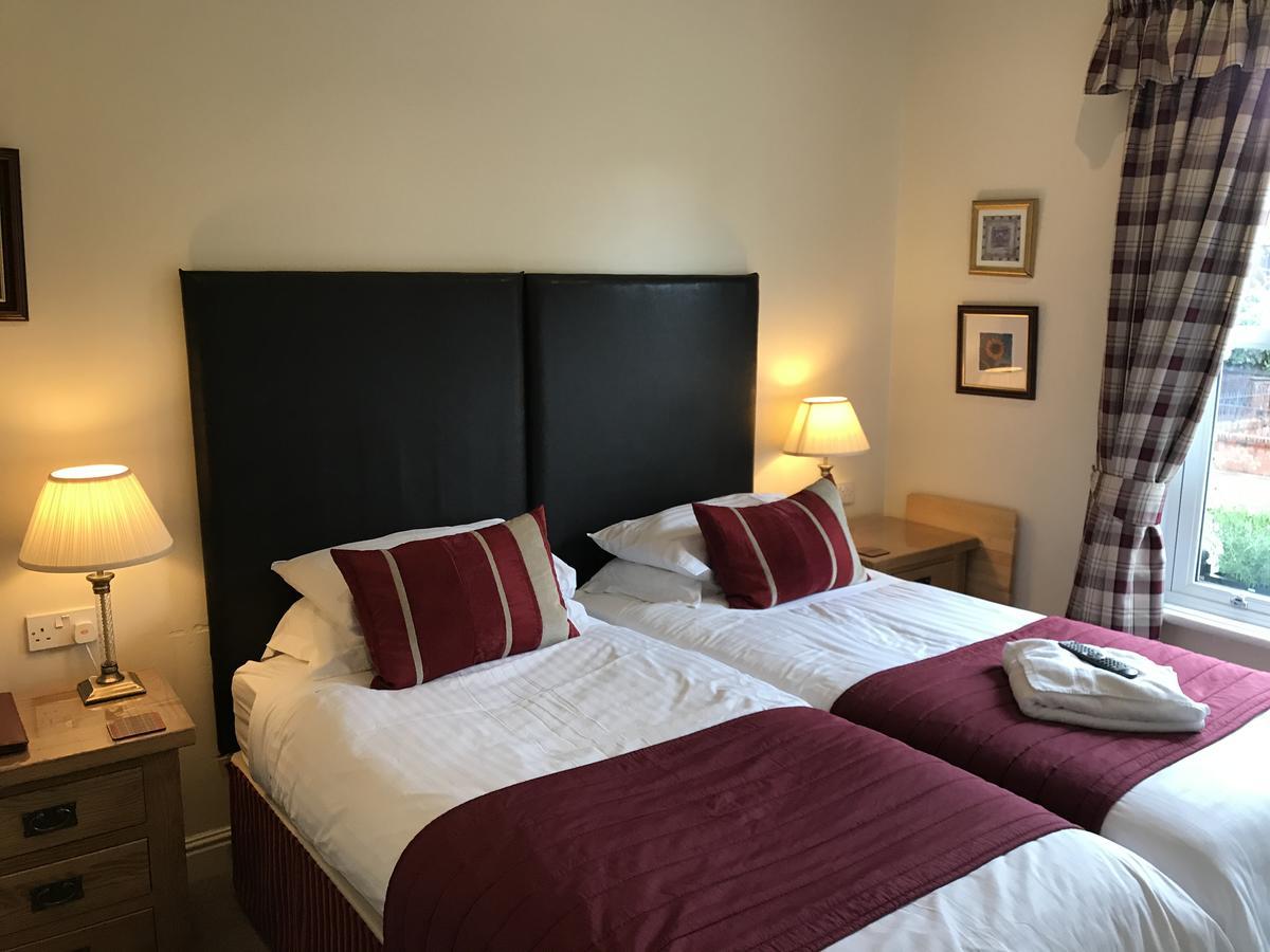 Clayhanger Guest House 莱姆河下游的纽卡尔斯 外观 照片