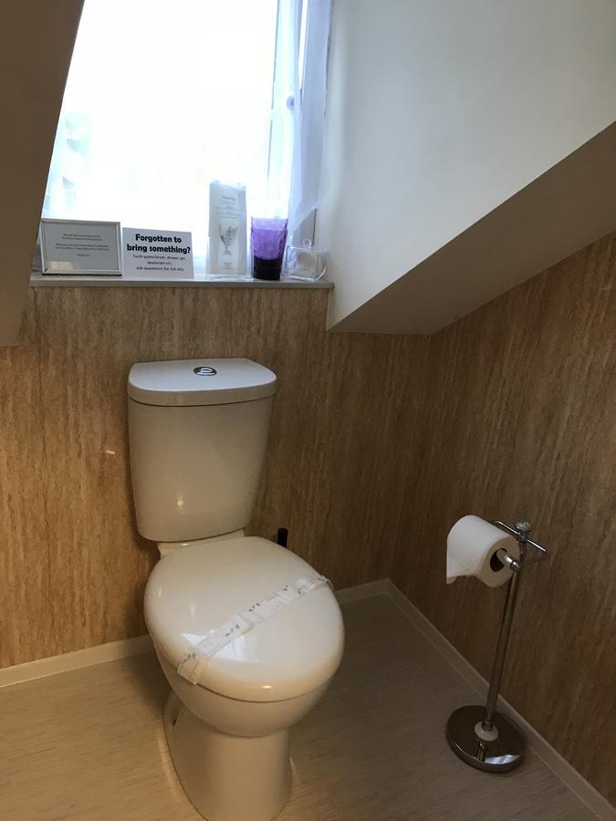 Clayhanger Guest House 莱姆河下游的纽卡尔斯 外观 照片