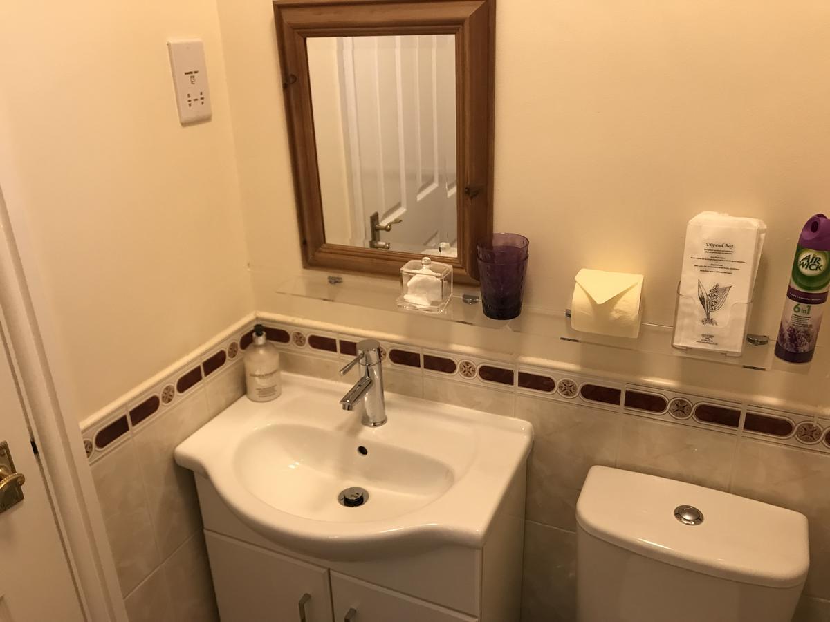 Clayhanger Guest House 莱姆河下游的纽卡尔斯 外观 照片
