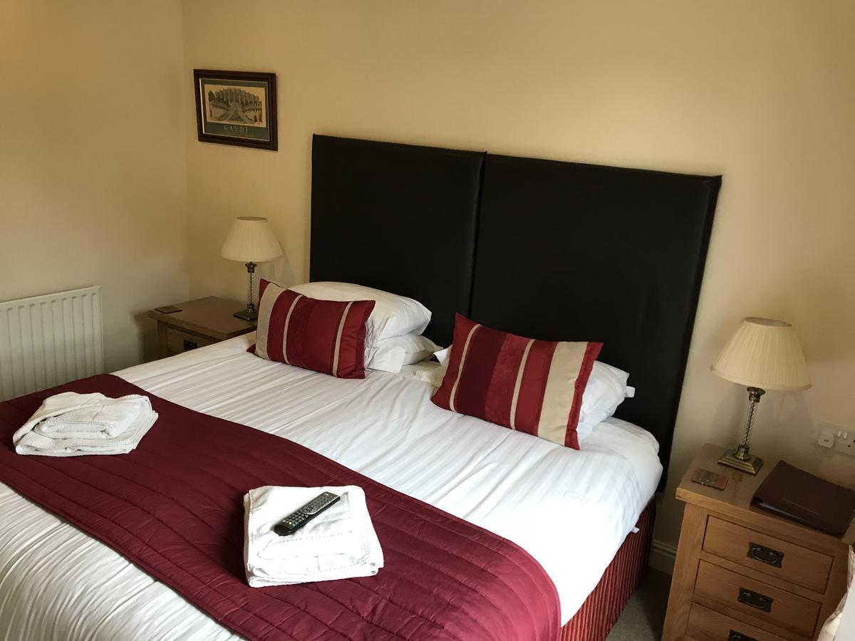 Clayhanger Guest House 莱姆河下游的纽卡尔斯 外观 照片